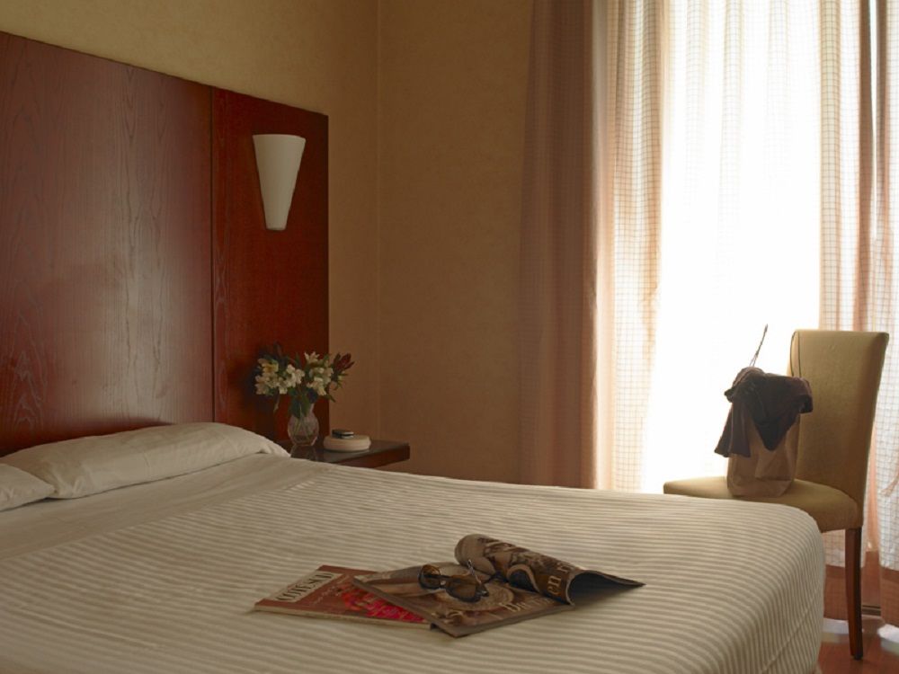 Hotel Arosa Madri Quarto foto