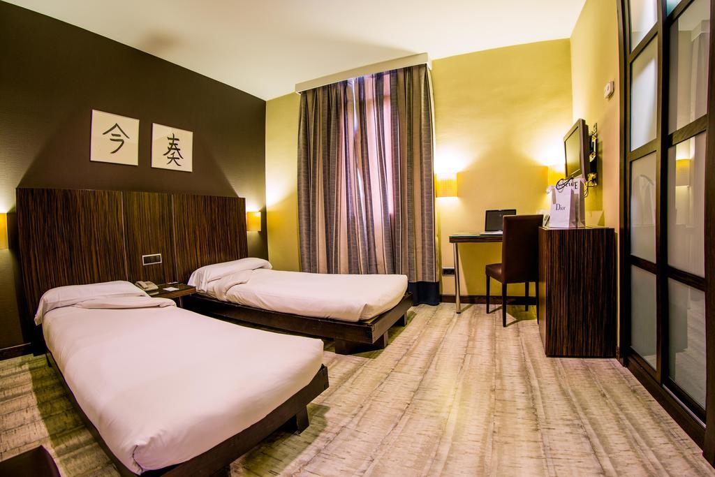 Hotel Arosa Madri Exterior foto