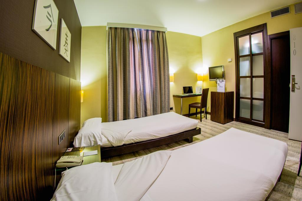 Hotel Arosa Madri Exterior foto